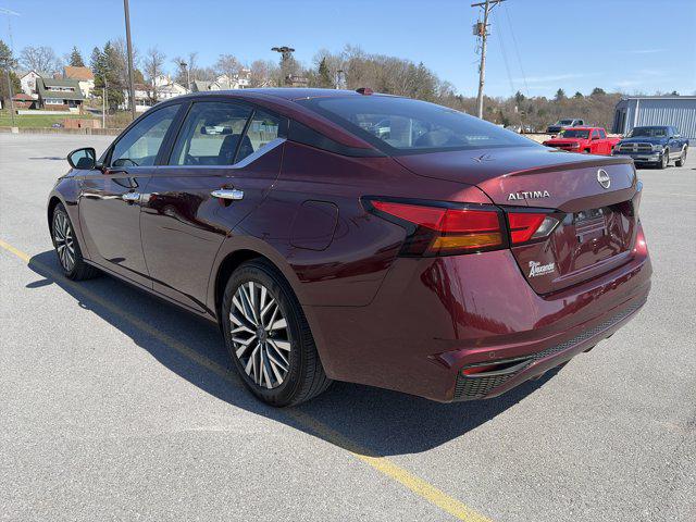 2025 Nissan Altima SV FWD