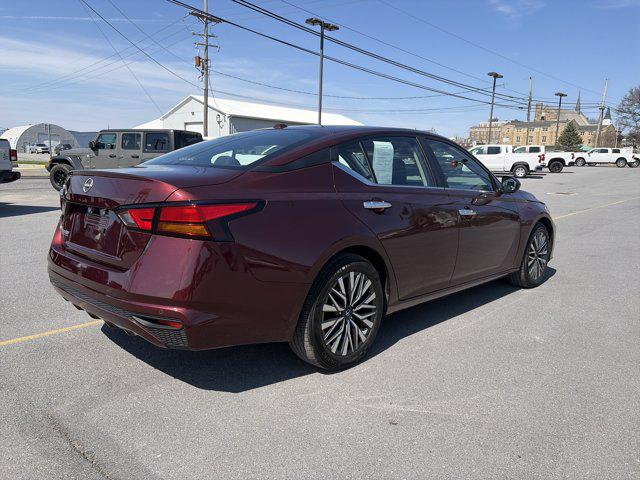 2025 Nissan Altima SV FWD