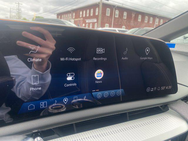 2026 Cadillac iQ Premium Luxury