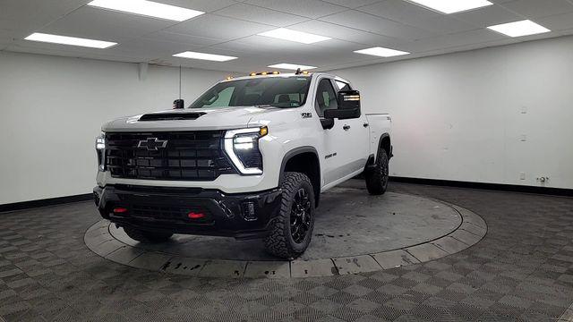 2026 Chevrolet Silverado 2500HD Crew Cab, Standard Bed, LT, 4WD