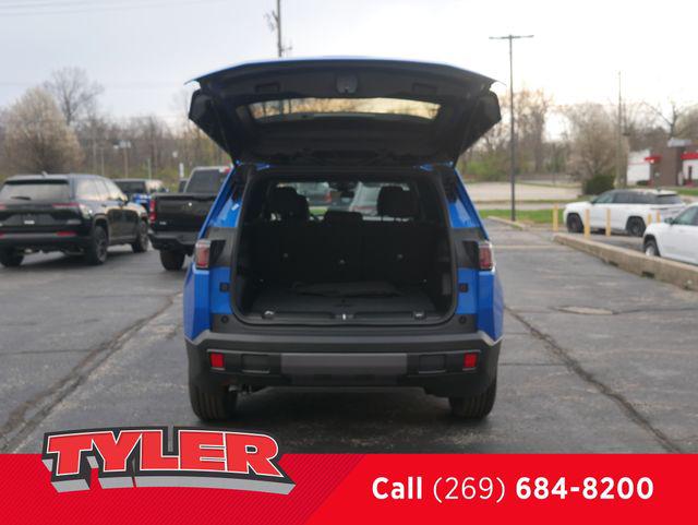 2026 Jeep Cherokee Laredo 4x4