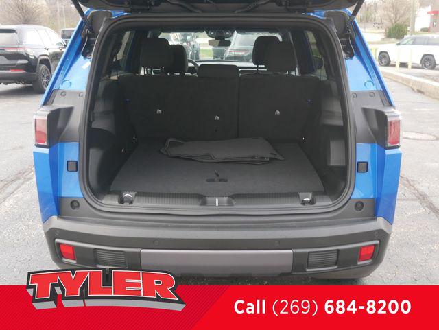 2026 Jeep Cherokee Laredo 4x4