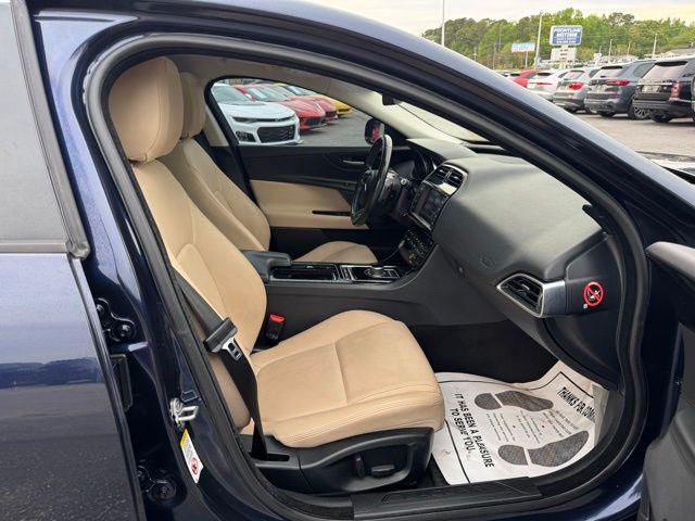 2018 Jaguar XE 25t Premium