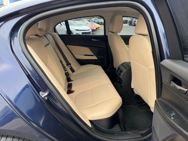 2018 Jaguar XE 25t Premium