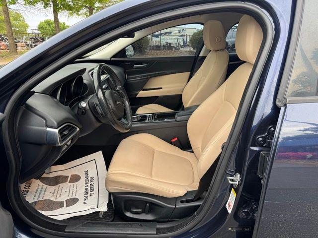 2018 Jaguar XE 25t Premium