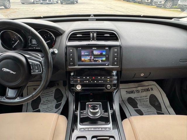 2018 Jaguar XE 25t Premium