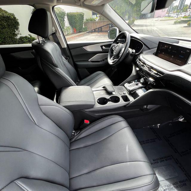 2023 Acura MDX Standard