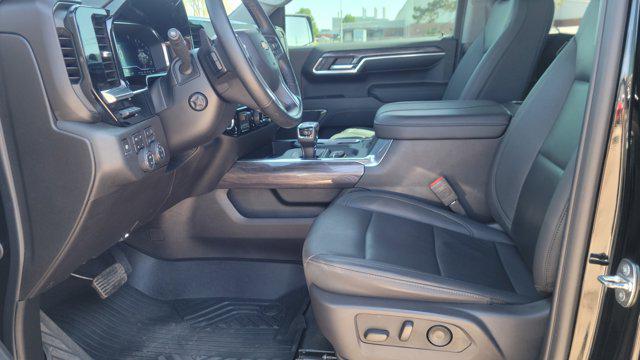 2024 Chevrolet Silverado 1500 4WD Crew Cab Short Bed LTZ