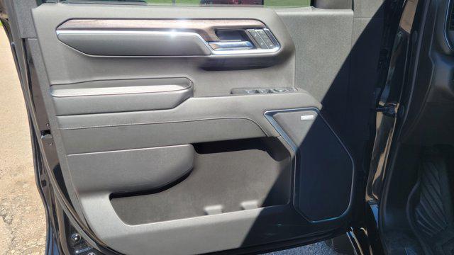 2024 Chevrolet Silverado 1500 4WD Crew Cab Short Bed LTZ
