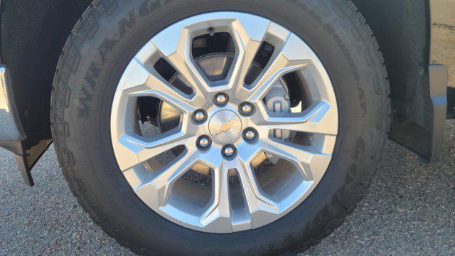 2024 Chevrolet Silverado 1500 4WD Crew Cab Short Bed LTZ