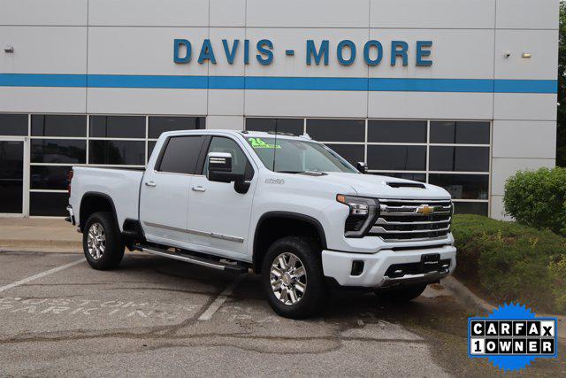 2026 Chevrolet Silverado 3500HD Crew Cab, Standard Bed, High Country, 4WD