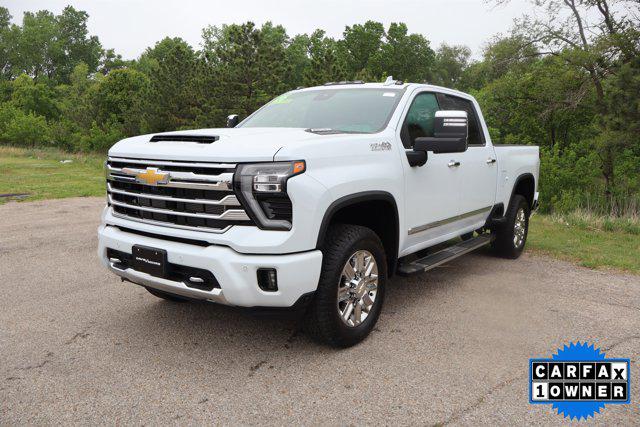 2026 Chevrolet Silverado 3500HD Crew Cab, Standard Bed, High Country, 4WD