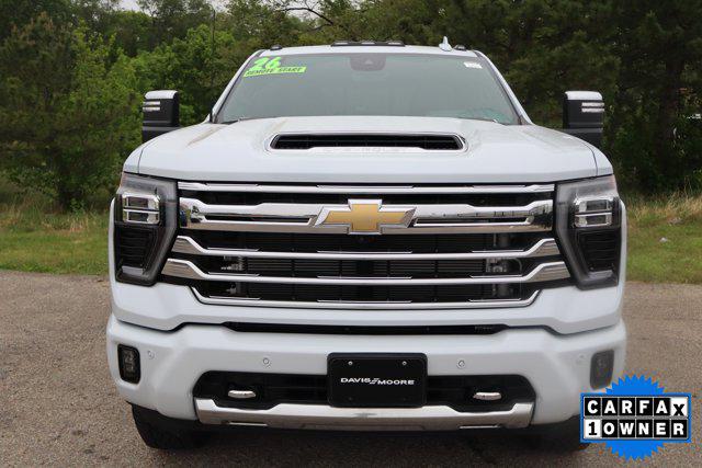 2026 Chevrolet Silverado 3500HD Crew Cab, Standard Bed, High Country, 4WD