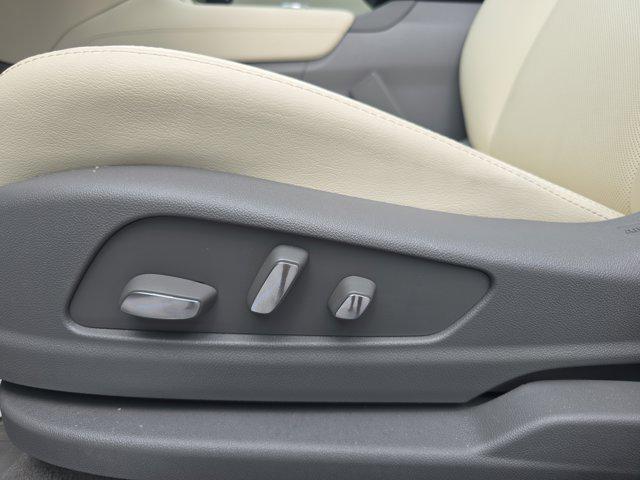 2025 Cadillac XT5 AWD Premium Luxury