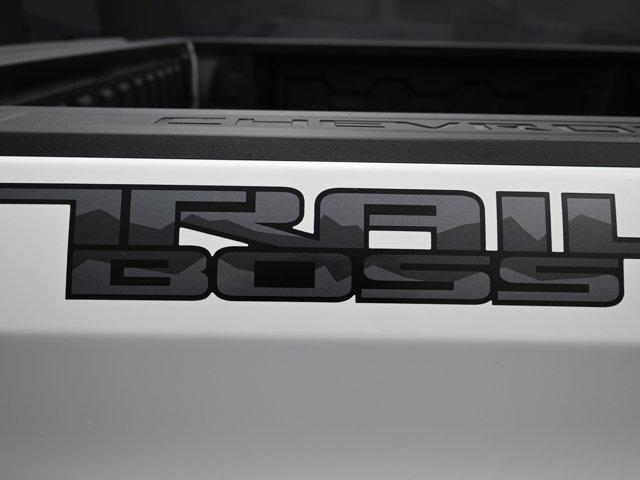 2026 Chevrolet Silverado 1500 4WD Crew Cab Short Bed LT Trail Boss