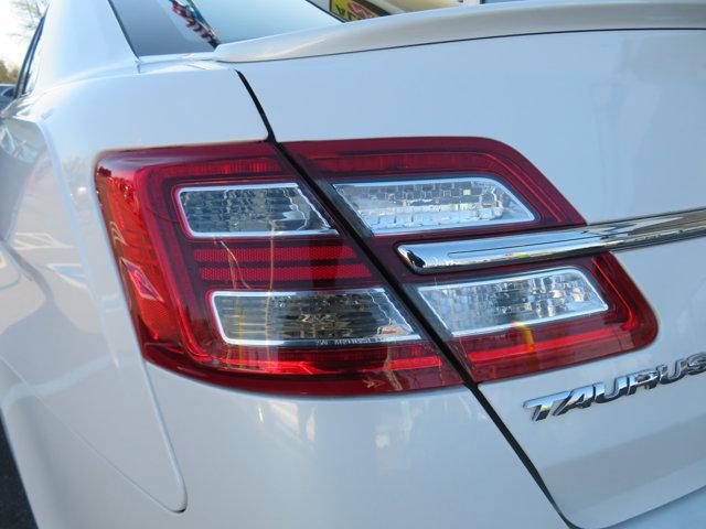 2016 Ford Taurus Limited