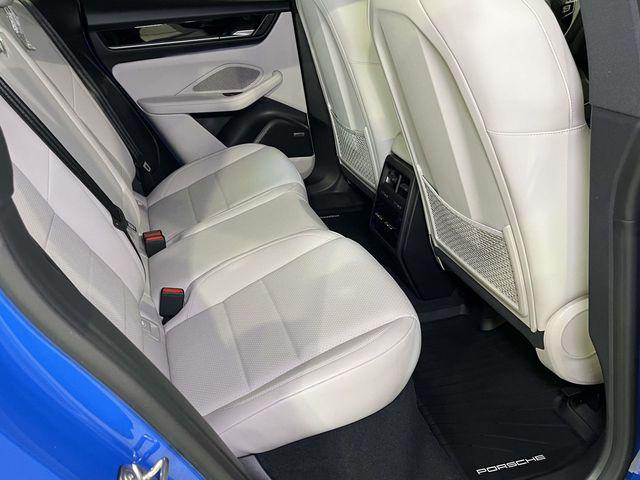 2026 Porsche Macan Electric 4