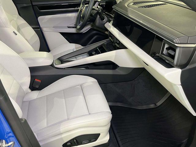 2026 Porsche Macan Electric 4