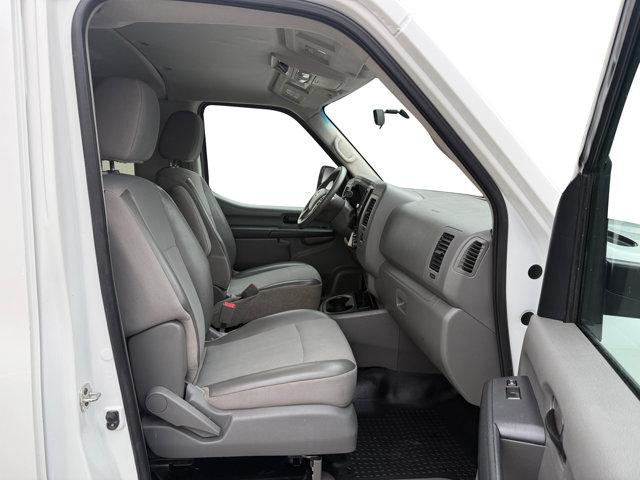 2020 Nissan 3500 S