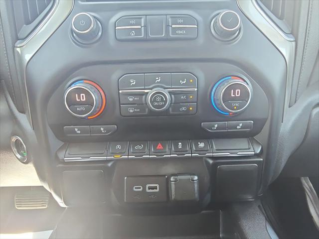 2021 Chevrolet Silverado 1500 4WD Crew Cab Short Bed RST
