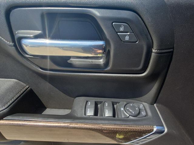 2021 Chevrolet Silverado 1500 4WD Crew Cab Short Bed RST