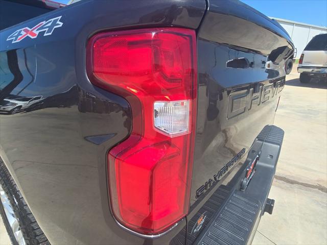 2021 Chevrolet Silverado 1500 4WD Crew Cab Short Bed RST