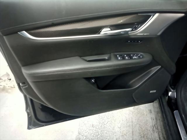 2021 Cadillac XT6 Sport