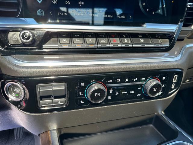2023 Chevrolet Silverado 1500 4WD Crew Cab Short Bed High Country
