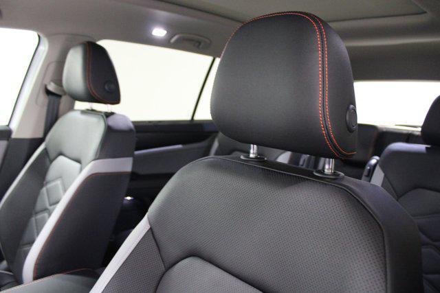 2026 Volkswagen Atlas Peak Edition