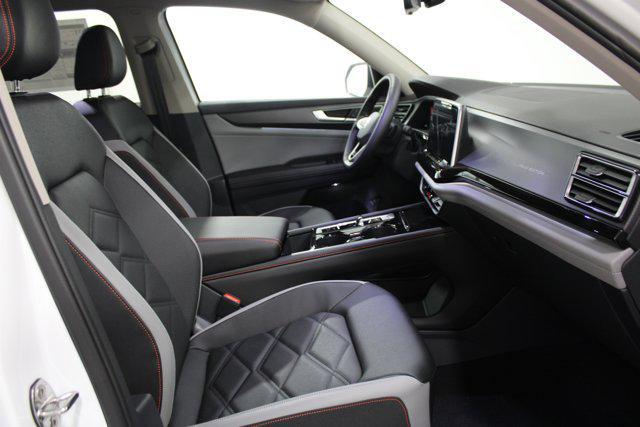 2026 Volkswagen Atlas Peak Edition