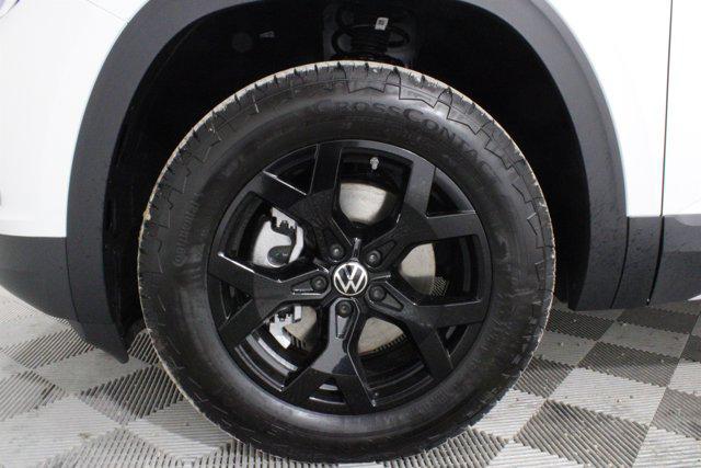 2026 Volkswagen Atlas Peak Edition