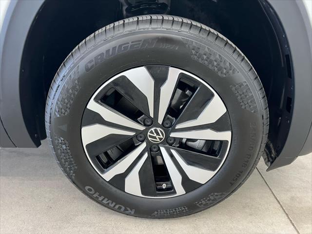 2025 Volkswagen Atlas 2.0T SE
