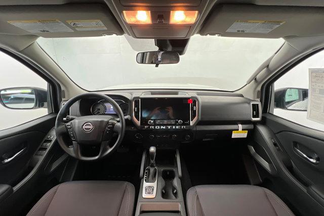 2026 Nissan Frontier Crew Cab Long Bed SV 4x4