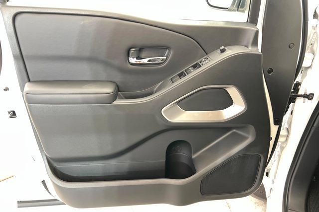 2026 Nissan Frontier Crew Cab Long Bed SV 4x4