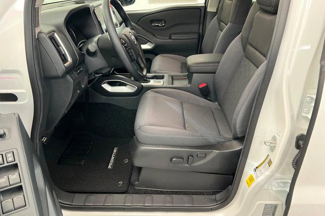 2026 Nissan Frontier Crew Cab Long Bed SV 4x4