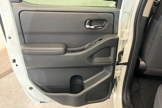2026 Nissan Frontier Crew Cab Long Bed SV 4x4