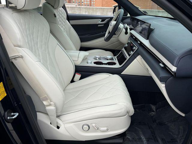 2025 Genesis GV80 3.5T Prestige AWD