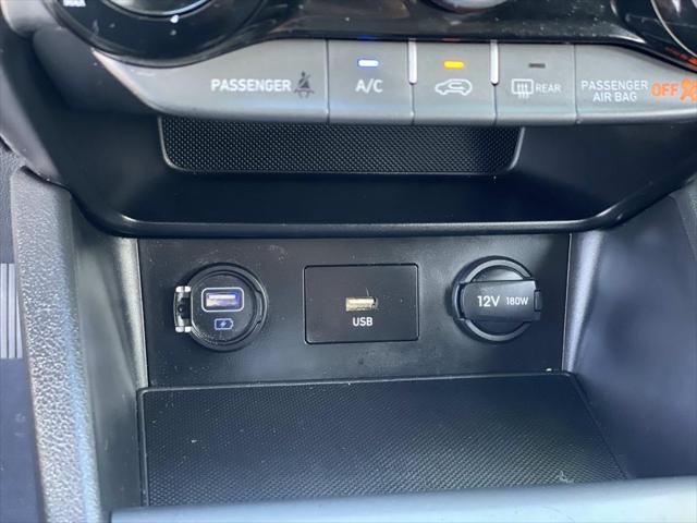 2022 Hyundai Kona SEL