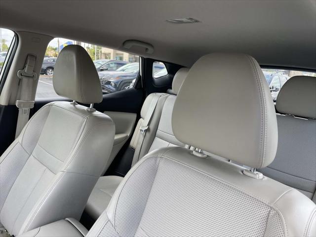 2022 Nissan Rogue Sport SL FWD Xtronic CVT
