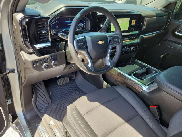 2024 Chevrolet Silverado 2500HD 4WD Crew Cab Standard Bed LT