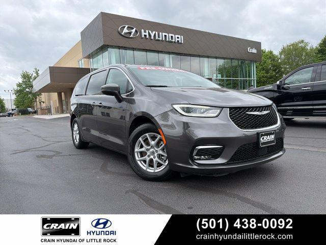 2023 Chrysler Pacifica Touring L for sale in LITTLE ROCK, AR