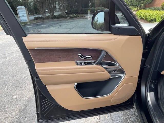 2023 Land Rover Range Rover P530 SE