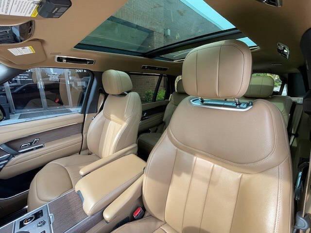 2023 Land Rover Range Rover P530 SE
