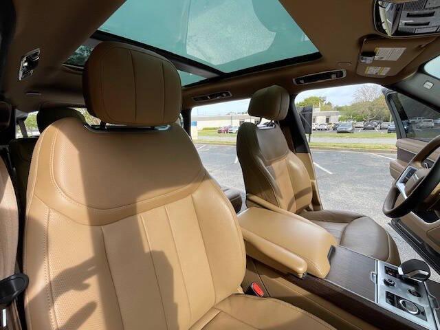 2023 Land Rover Range Rover P530 SE