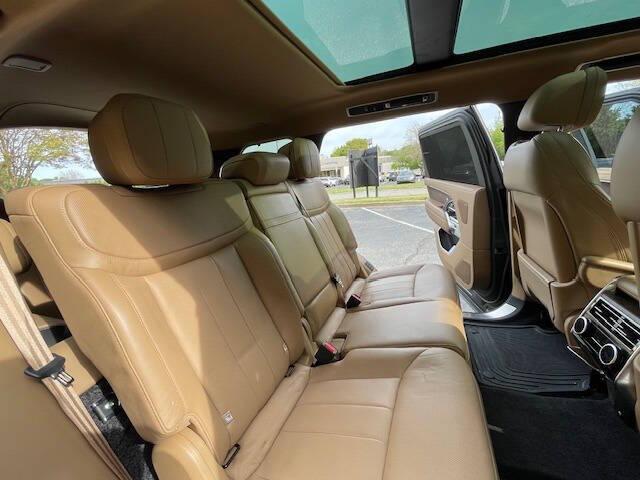 2023 Land Rover Range Rover P530 SE