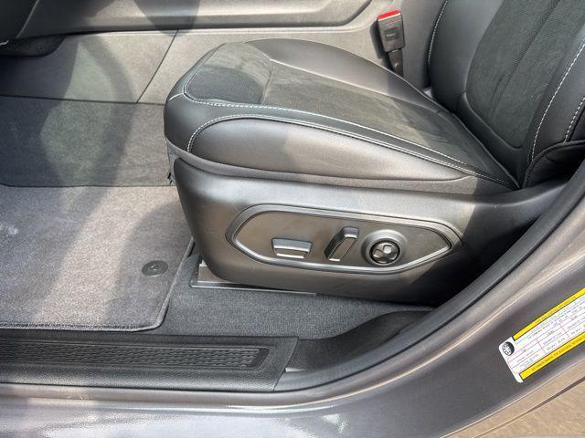 2026 Jeep Grand Cherokee L Altitude 4x2
