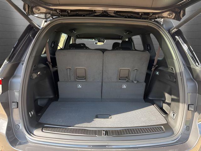 2026 Jeep Grand Cherokee L Altitude 4x2