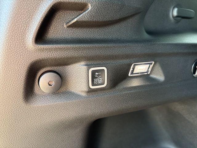 2026 Jeep Grand Cherokee L Altitude 4x2