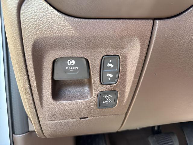 2026 Ram 1500 Limited Longhorn Crew Cab 4x4 57 Box