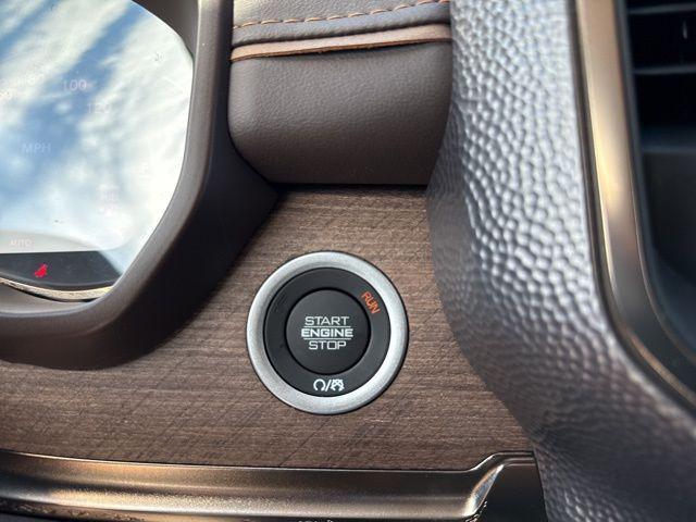 2026 Ram 1500 Limited Longhorn Crew Cab 4x4 57 Box